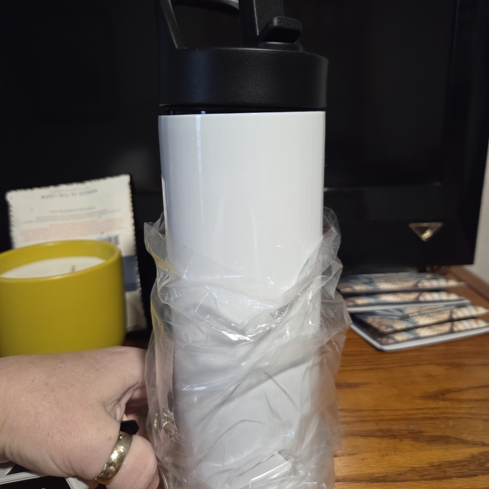 New In Box Black and White Insulated Tumbler